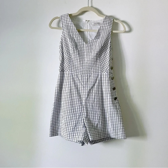 Club Monaco Cadhell White and Navy Checkered Romper Size 4 - Picture 3 of 8